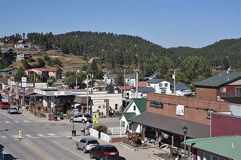 smallest city in south dakota.